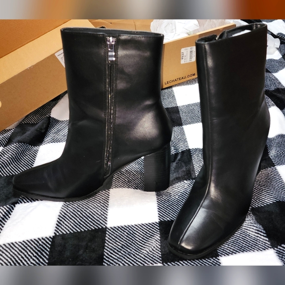 Le Chateau boots